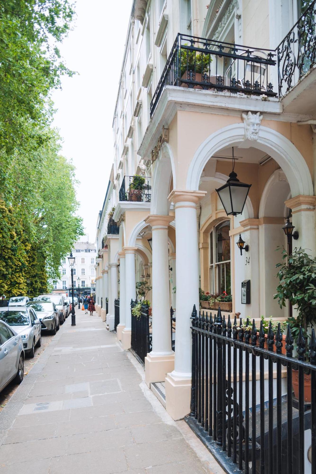 Dolphin Hotel London Exterior photo